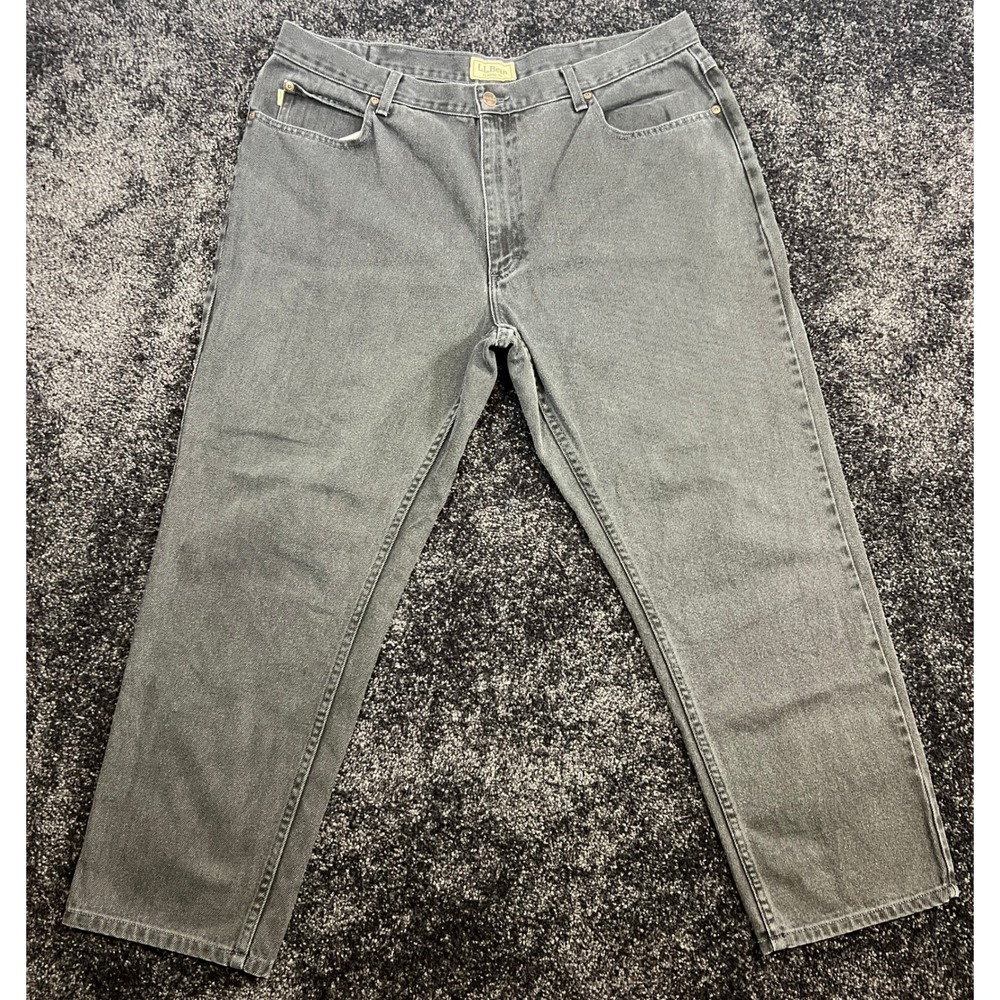 L.L. Bean Classic Fit Black Denim Jeans Mens 40x29 Item ID 220626